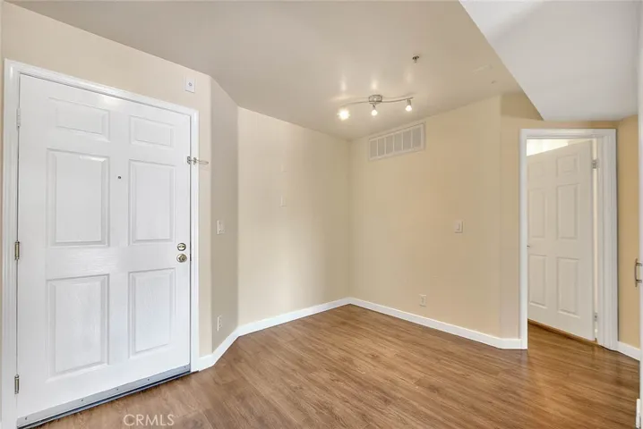 11410 Brookshire Avenue 113, Downey, California 90241