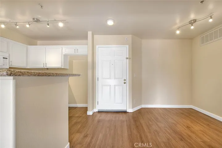 11410 Brookshire Avenue 113, Downey, California 90241