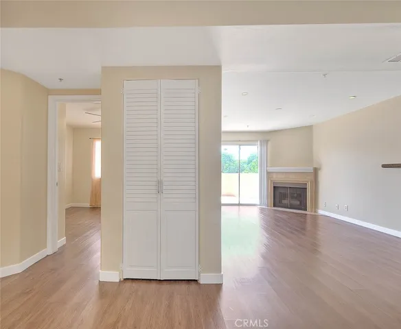 11410 Brookshire Avenue 113, Downey, California 90241