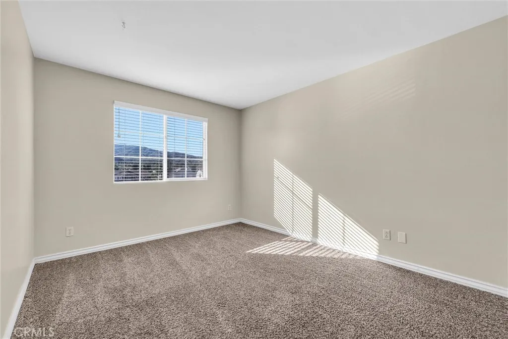 3273 Fig Court, Lake Elsinore, California 92530 home-pic-22