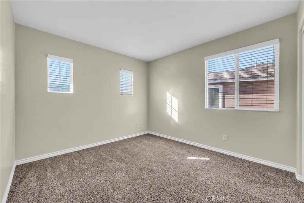 3273 Fig Court, Lake Elsinore, California 92530 home-pic-24