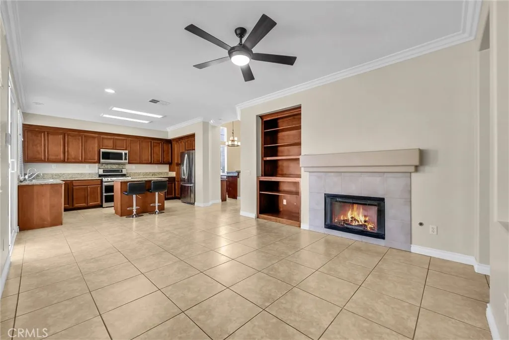3273 Fig Court, Lake Elsinore, California 92530 home-pic-14