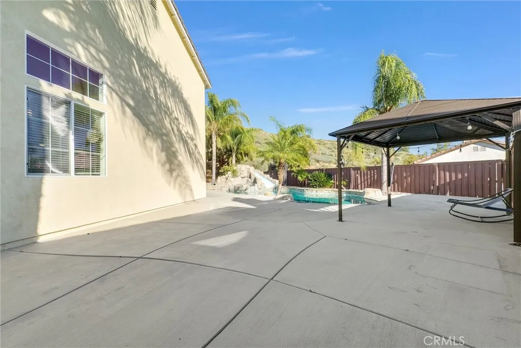 3273 Fig Court, Lake Elsinore, California 92530 home-pic-34