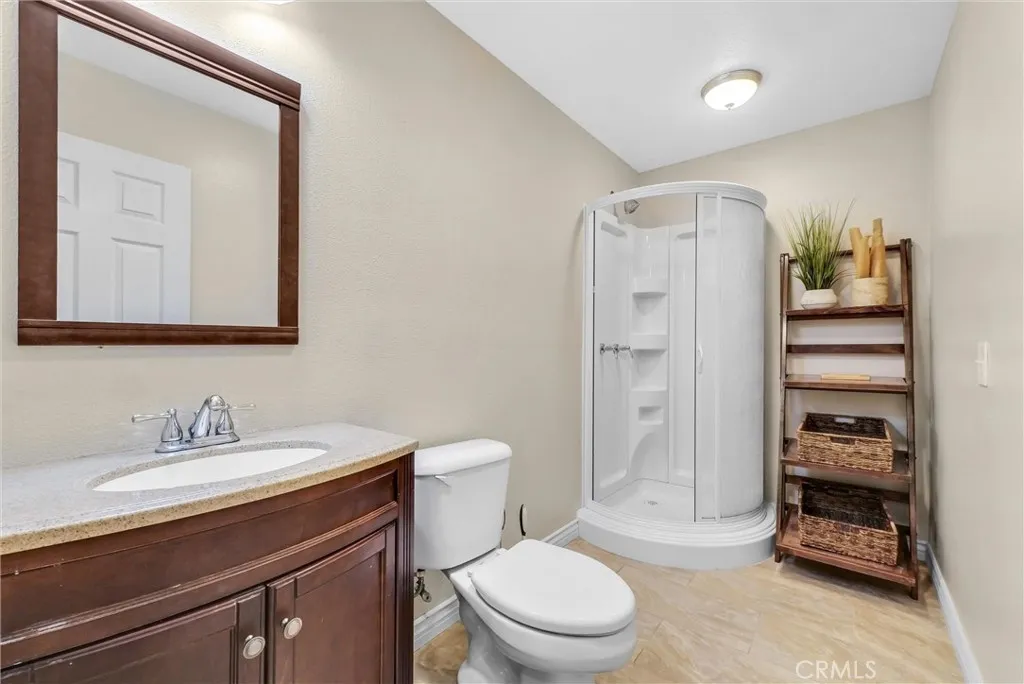 3273 Fig Court, Lake Elsinore, California 92530 home-pic-17