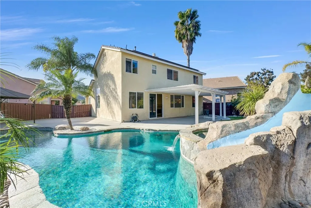 3273 Fig Court, Lake Elsinore, California 92530 home-pic-32