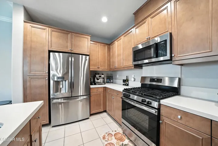 586 Pioneer St Camarillo-15