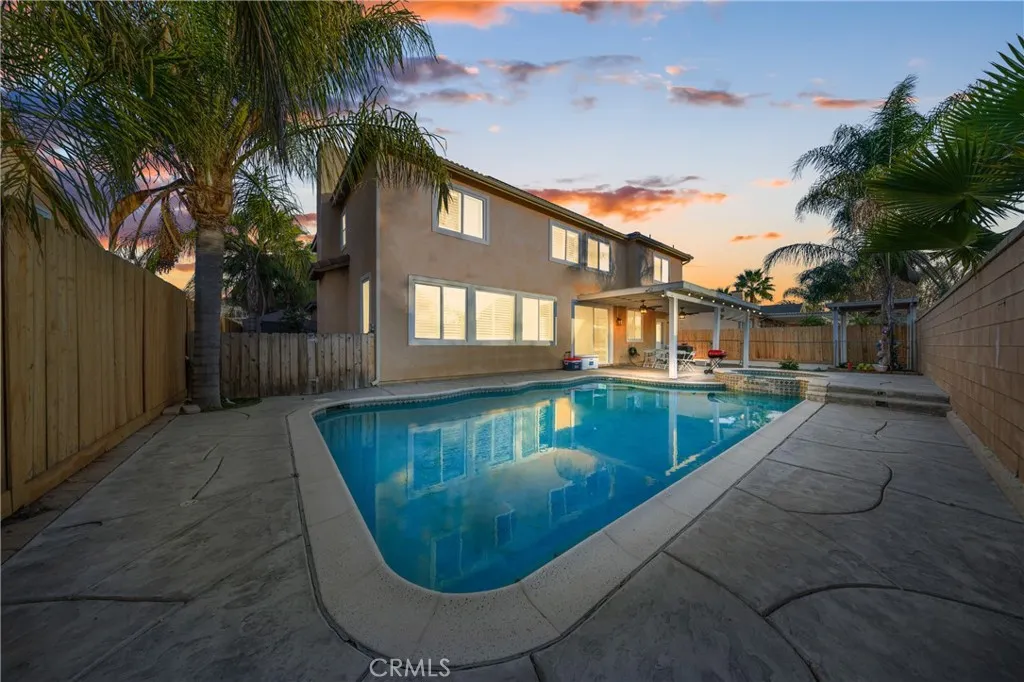 29851 Fox Creek, Menifee, California 92586 home-pic-2