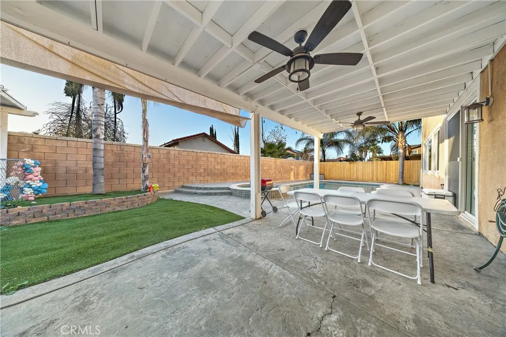 29851 Fox Creek, Menifee, California 92586 home-pic-19