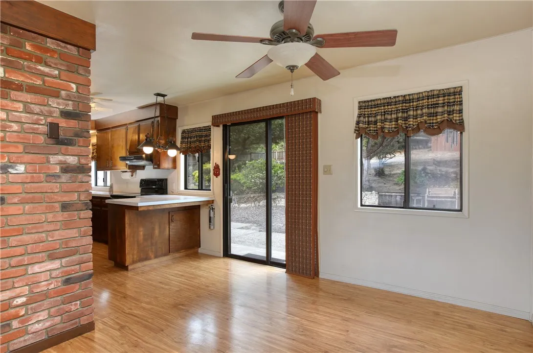910 N 12th Street, Grover Beach, California 93433 home-pic-8