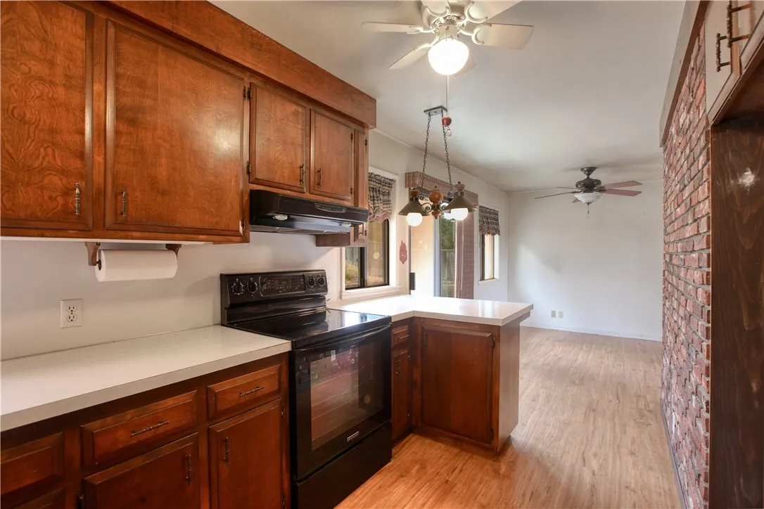 910 N 12th Street, Grover Beach, California 93433 home-pic-12