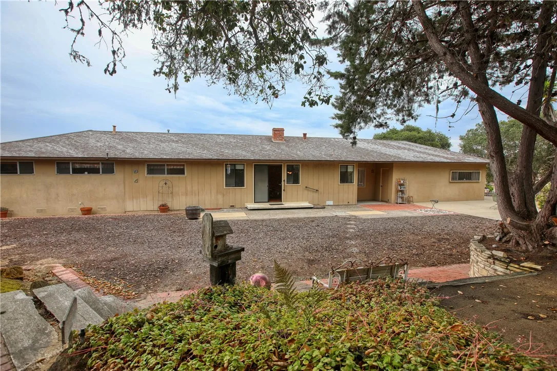 910 N 12th Street, Grover Beach, California 93433 home-pic-33