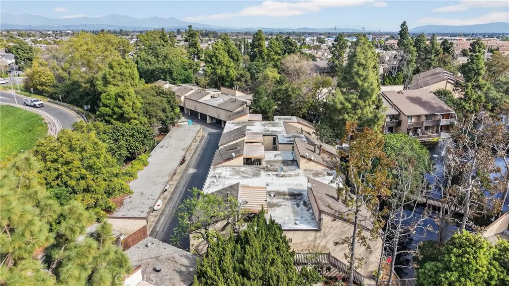 7890 E Spring 19a, Long Beach, California 90815 home-pic-28