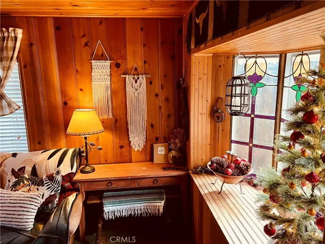 40104 Mahanoy Ln, Big Bear Lake, California 92315