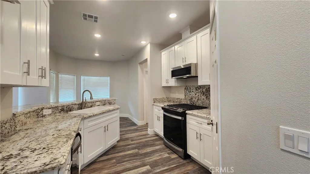 12065 Webb Street, Moreno Valley, California 92557 home-pic-36