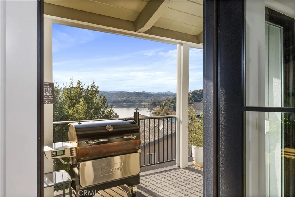 8214 Bass Point Road, Lake Nacimiento, California 93426 home-pic-24