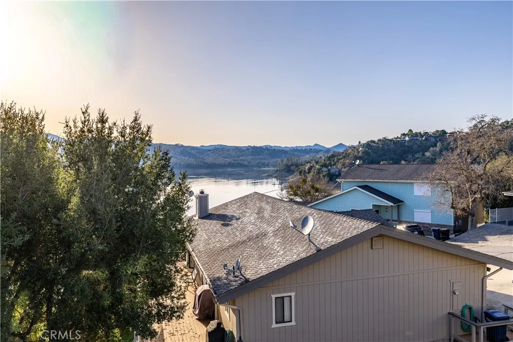 8214 Bass Point Road, Lake Nacimiento, California 93426 home-pic-28