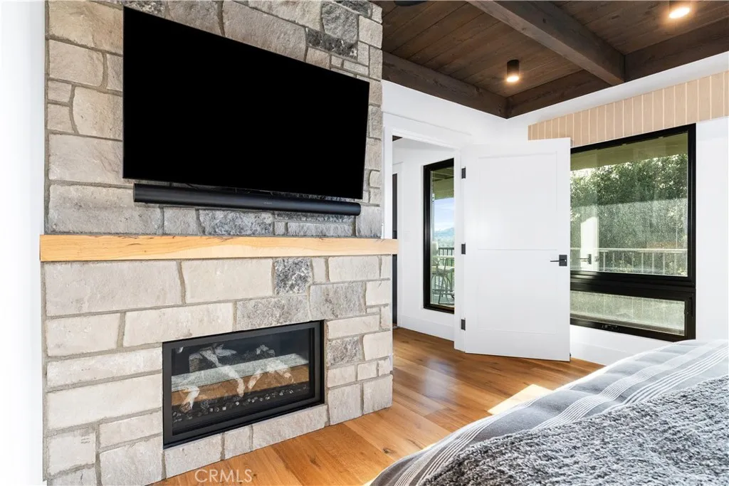 8214 Bass Point Road, Lake Nacimiento, California 93426 home-pic-44