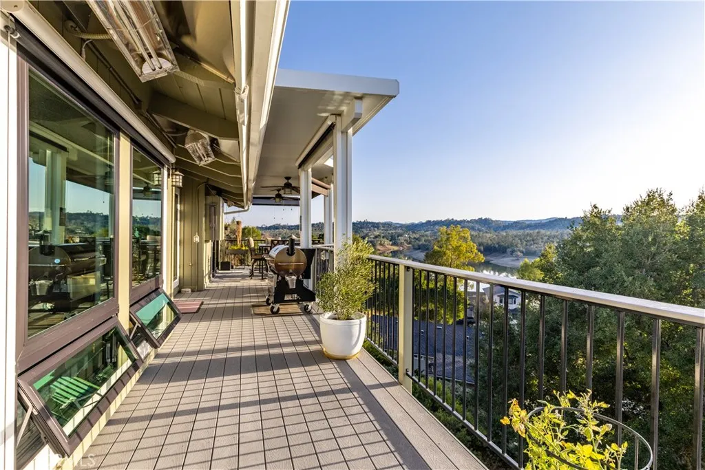 8214 Bass Point Road, Lake Nacimiento, California 93426 home-pic-30