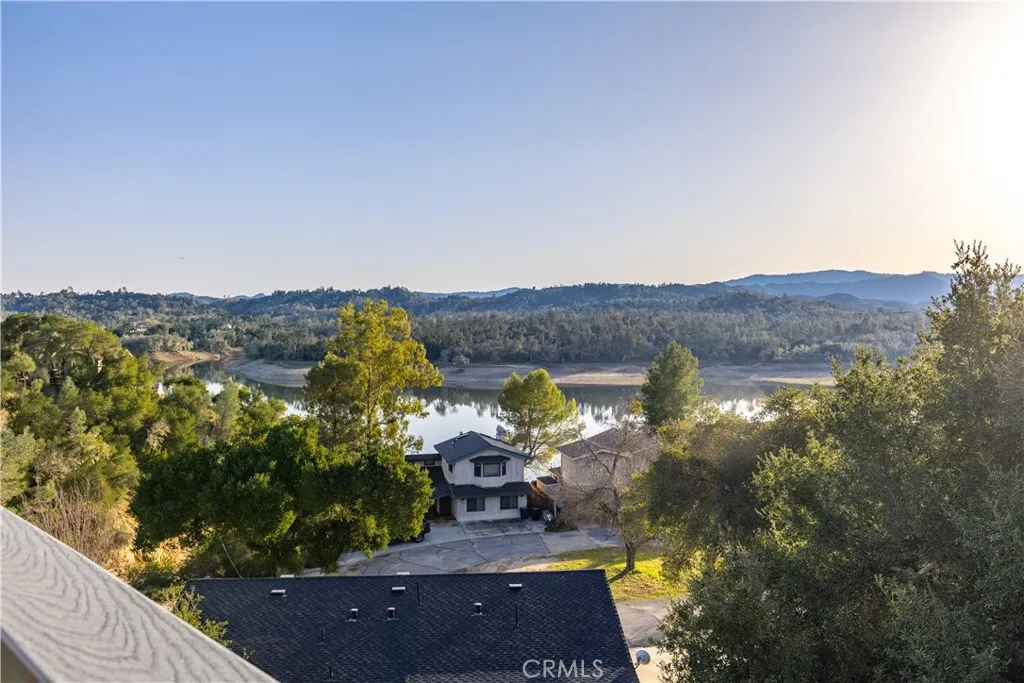 8214 Bass Point Road, Lake Nacimiento, California 93426 home-pic-32