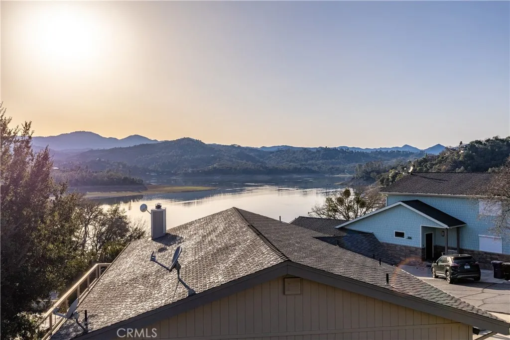 8214 Bass Point Road, Lake Nacimiento, California 93426 home-pic-29