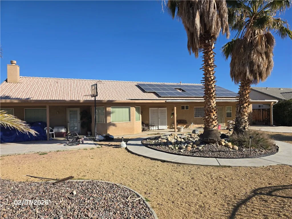 12720 Yorkshire, Apple Valley, California 92308 home-pic-11