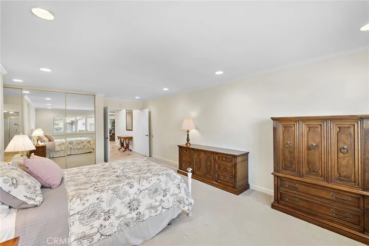 5215 Elvira, Laguna Woods, California 92637