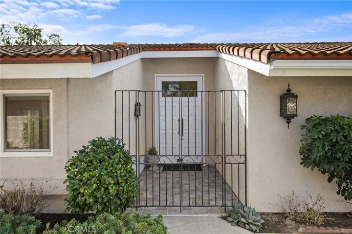 5215 Elvira, Laguna Woods, California 92637