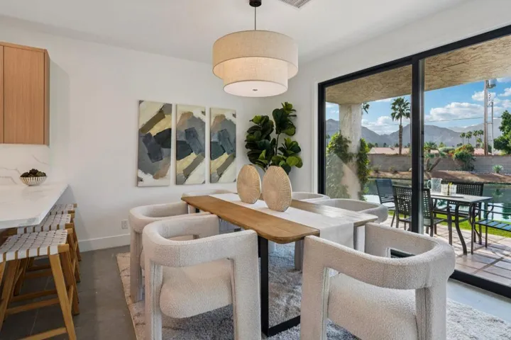 10-web-or-mls-Lago Dr-L0702-010