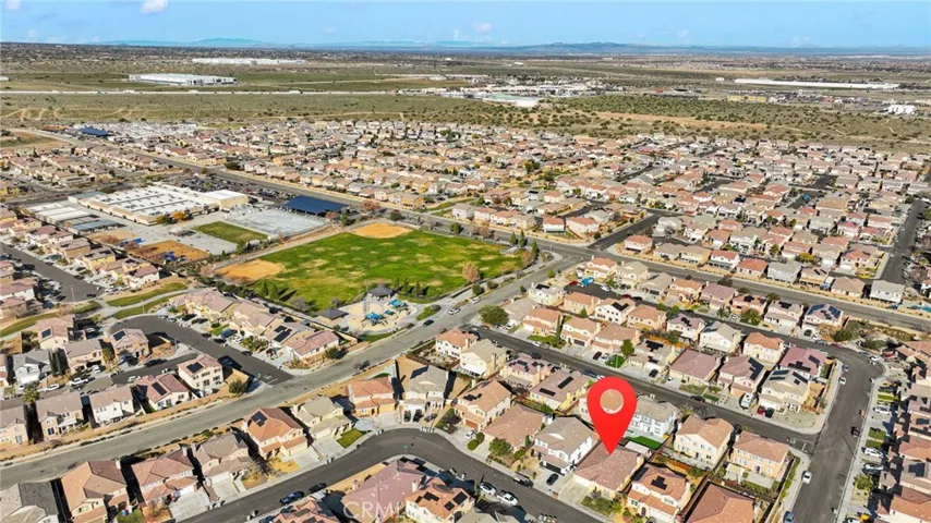 13252 Placentia, Hesperia, California 92344