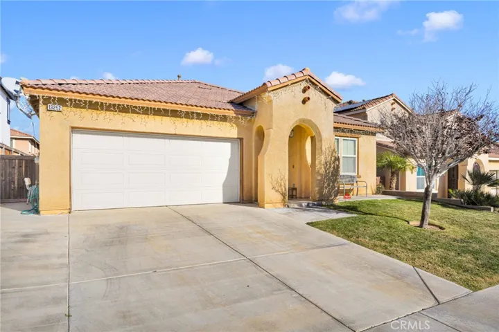 13252 Placentia, Hesperia, California 92344