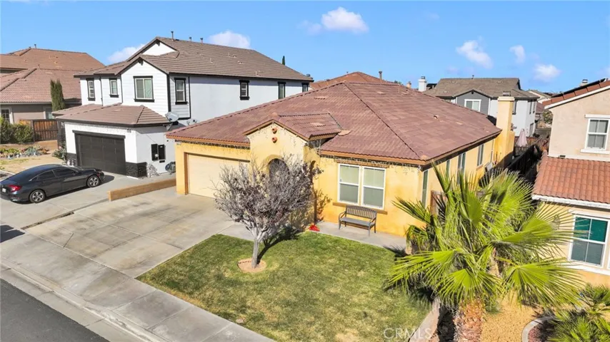 13252 Placentia, Hesperia, California 92344