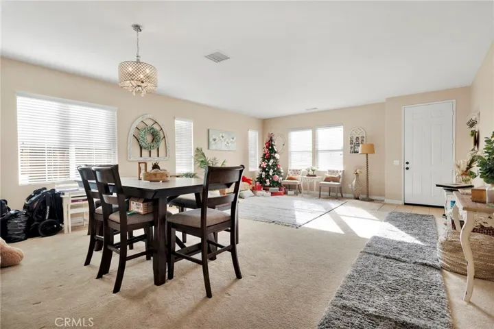 13252 Placentia, Hesperia, California 92344