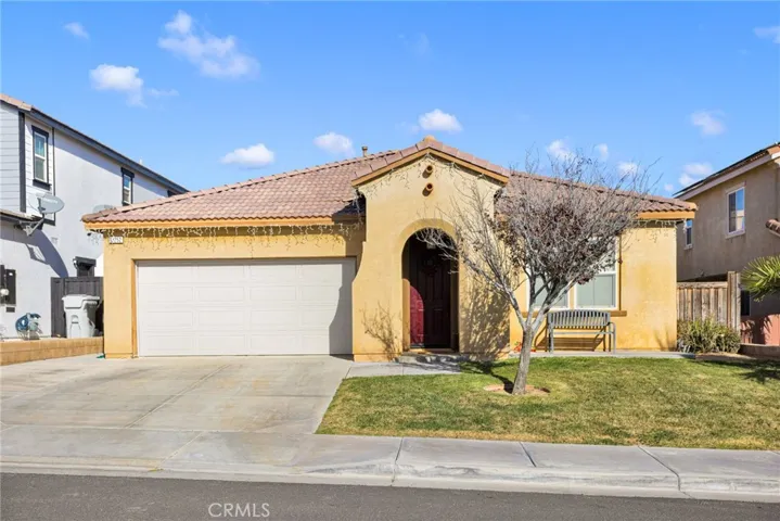 13252 Placentia, Hesperia, California 92344