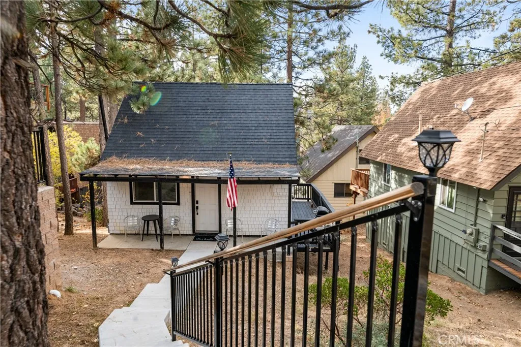 688 Main, Big Bear Lake, California 92315 home-pic-3