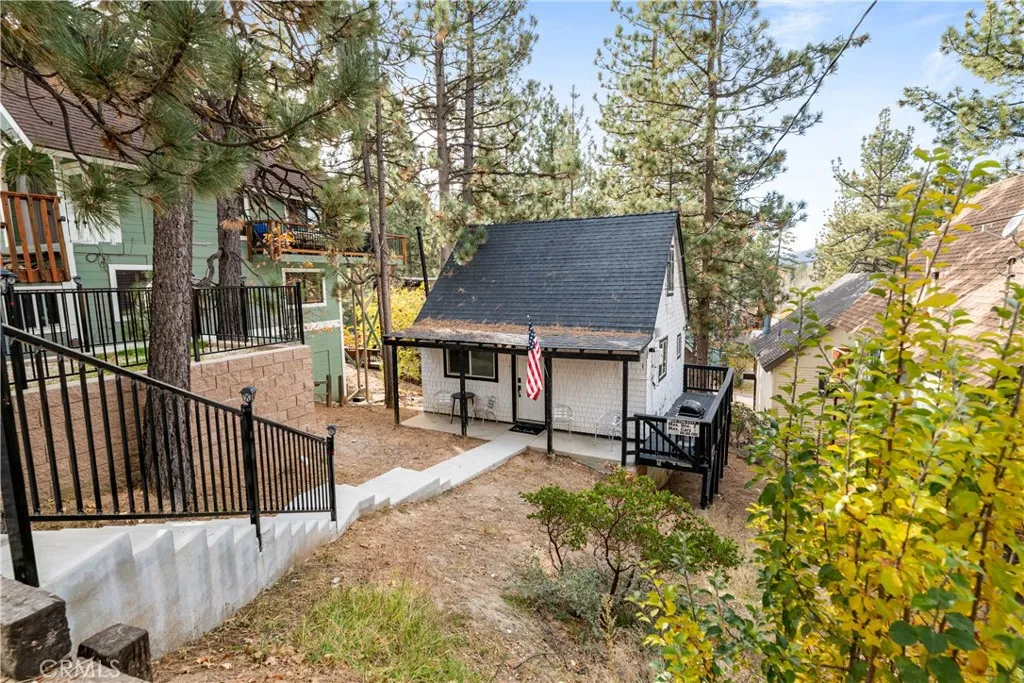 688 Main, Big Bear Lake, California 92315 home-pic-4