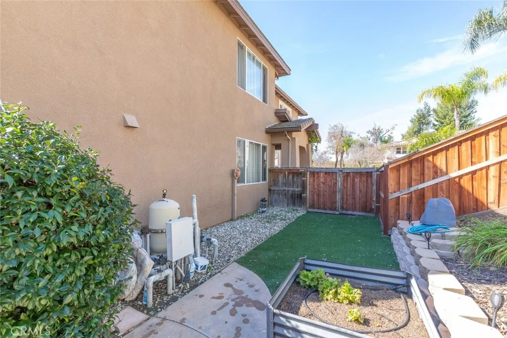 43353 Dodaro, Temecula, California 92592 home-pic-45