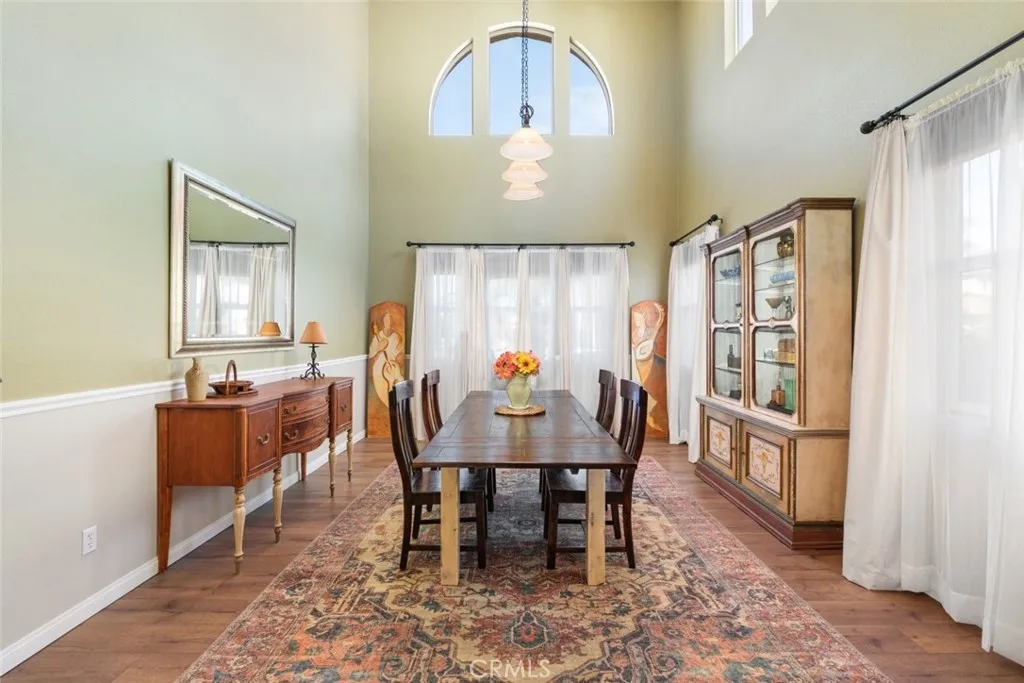 43353 Dodaro, Temecula, California 92592 home-pic-13