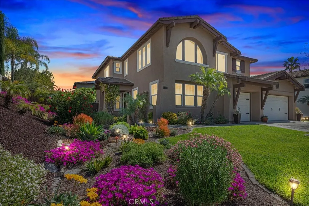 43353 Dodaro, Temecula, California 92592 home-pic-1