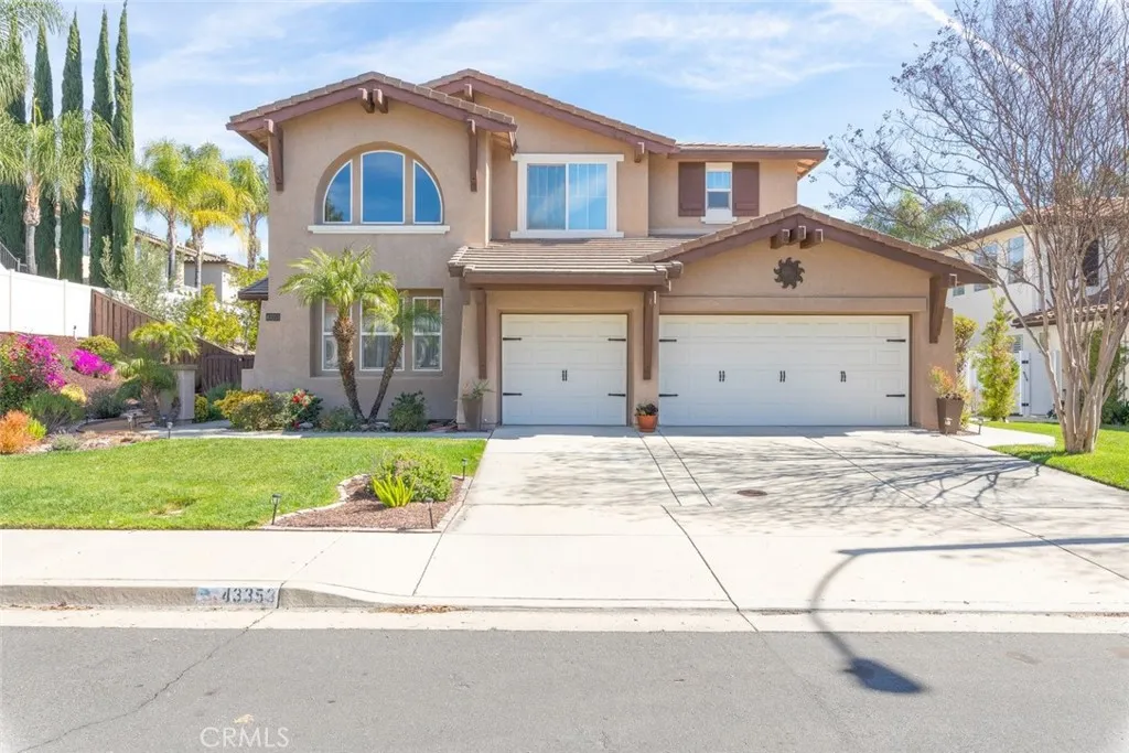43353 Dodaro, Temecula, California 92592 home-pic-4