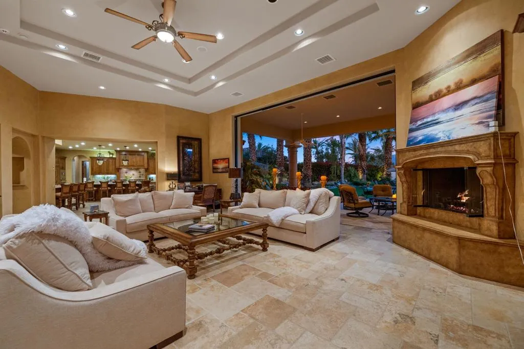 4 Terra Vista Court, Rancho Mirage, California 92270 home-pic-22