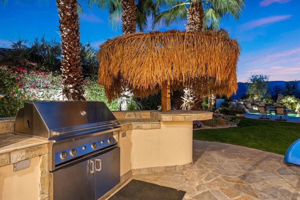 4 Terra Vista Court, Rancho Mirage, California 92270 home-pic-10