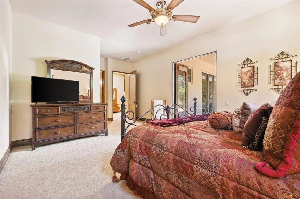 4 Terra Vista Court, Rancho Mirage, California 92270 home-pic-64