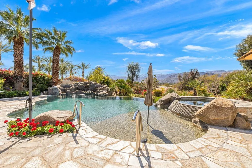 4 Terra Vista Court, Rancho Mirage, California 92270 home-pic-95