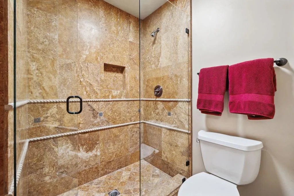 4 Terra Vista Court, Rancho Mirage, California 92270 home-pic-80
