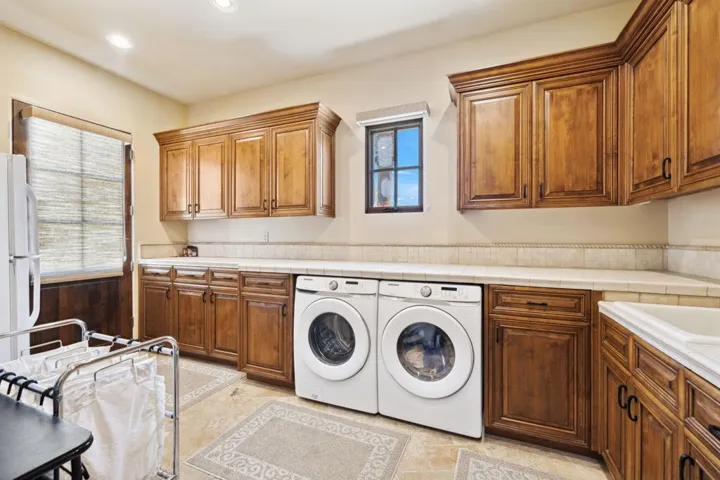 Laundry/Mud room