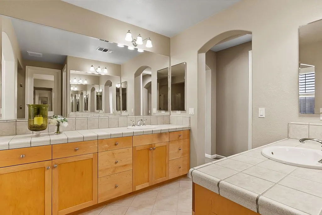 5282 Fern Ridge Cir, Discovery Bay, California 94505 home-pic-20