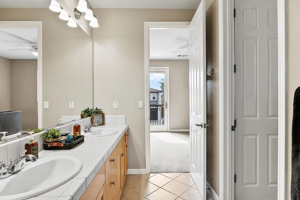 5282 Fern Ridge Cir, Discovery Bay, California 94505 home-pic-31