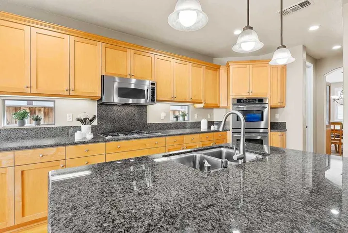 Kitchen2