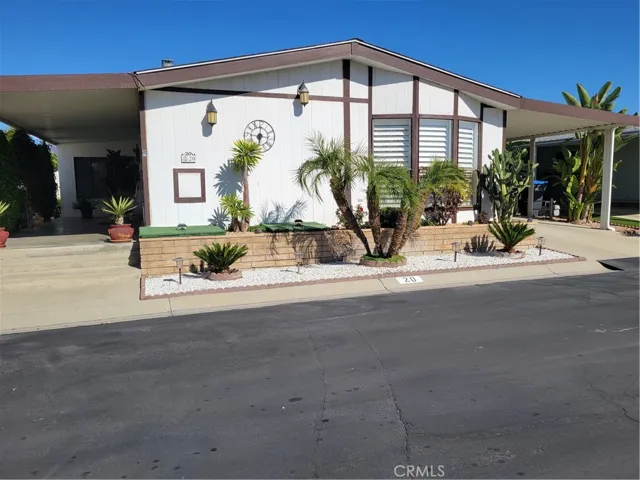 24600 Mountain Avenue 20, Hemet, California 92544