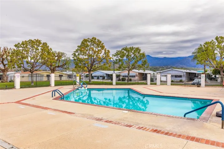 Community pool